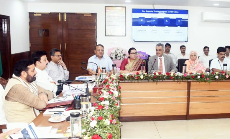 मुख्यमंत्री नायब सैनी ने हरियाणा सरकार के विदेश सहयोग विभाग की एक महत्वपूर्ण बैठक की अध्यक्षता की