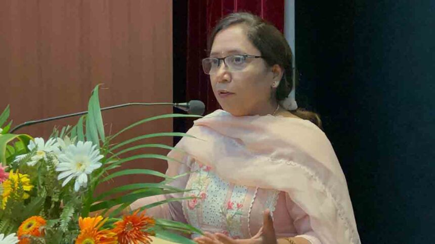 पंजाब बनेगा देश का पहला राज्य जो सांकेतिक भाषा दुभाषियों, अनुवादकों और विशेष शिक्षकों की सूची बनाएगा 12 पंजाब बनेगा देश का पहला राज्य जो सांकेतिक भाषा दुभाषियों, अनुवादकों और विशेष शिक्षकों की सूची बनाएगा