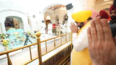 गुरुद्वारा श्री फतेहगढ़ साहिब में नतमस्तक हुए सीएम भगवंत मान, गुरु चरणों में की संसार के भले की अरदास