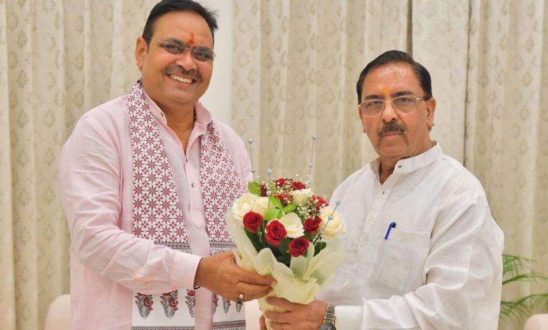 मुख्यमंत्री भजनलाल शर्मा से 7वें राज्य वित्त आयोग के नवनियुक्त अध्यक्ष श्री अरूण चतुर्वेदी की मुलाकात