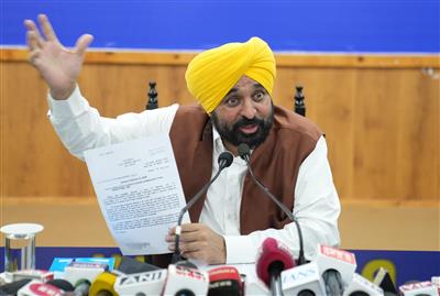 पंजाब सरकार ने व्यापक स्तर पर किए तबादले, डिप्टी कमिश्नरों को मिले निर्देश