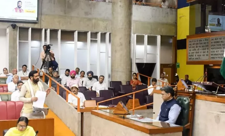 हरियाणा विधानसभा में तीन विधेयक पारित, पिछड़ा वर्ग आयोग, वेतन-पेंशन और शहरी विकास पर होगा असर