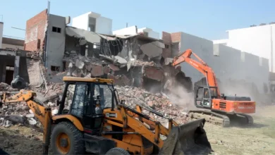 बुलडोजर अभियान शुरू: अलीगढ़ में अवैध कब्जे पर प्रशासन ने बुलडोजर चलाया, मुख्यमंत्री योगी ने किया एक्शन