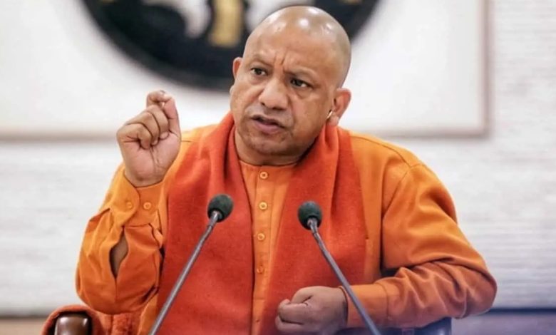 सीएम योगी आदित्यनाथ आज वाराणसी पहुंचेंगे, मॉरीशस के पीएम के दौरे की समीक्षा करेंगे