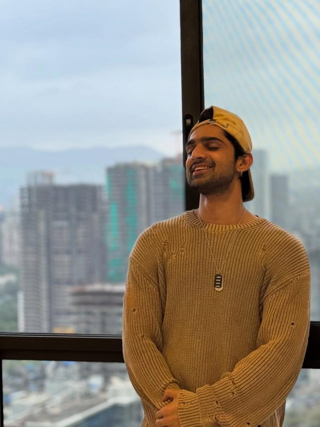 अभिषेक कुमार ने जन्मदिन पर दिखाया नया घर, बताया- सफलता तक पहुंचने की मेहनत
