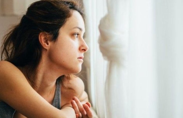 डायबिटीज के मरीजों में डिप्रेशन का खतरा क्यों बढ़ता है? जानें एक्सपर्ट की राय और बचाव के आसान उपाय