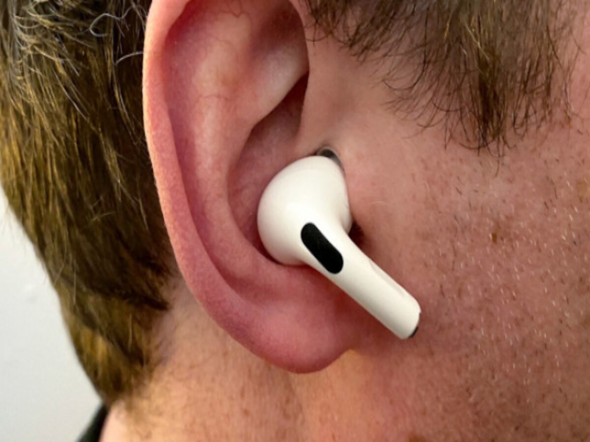 Apple ला रहा है धमाकेदार इयरबड्स: अब ट्रैक होगा हार्ट रेट, iPhone 17 के साथ हो सकता है लॉन्च