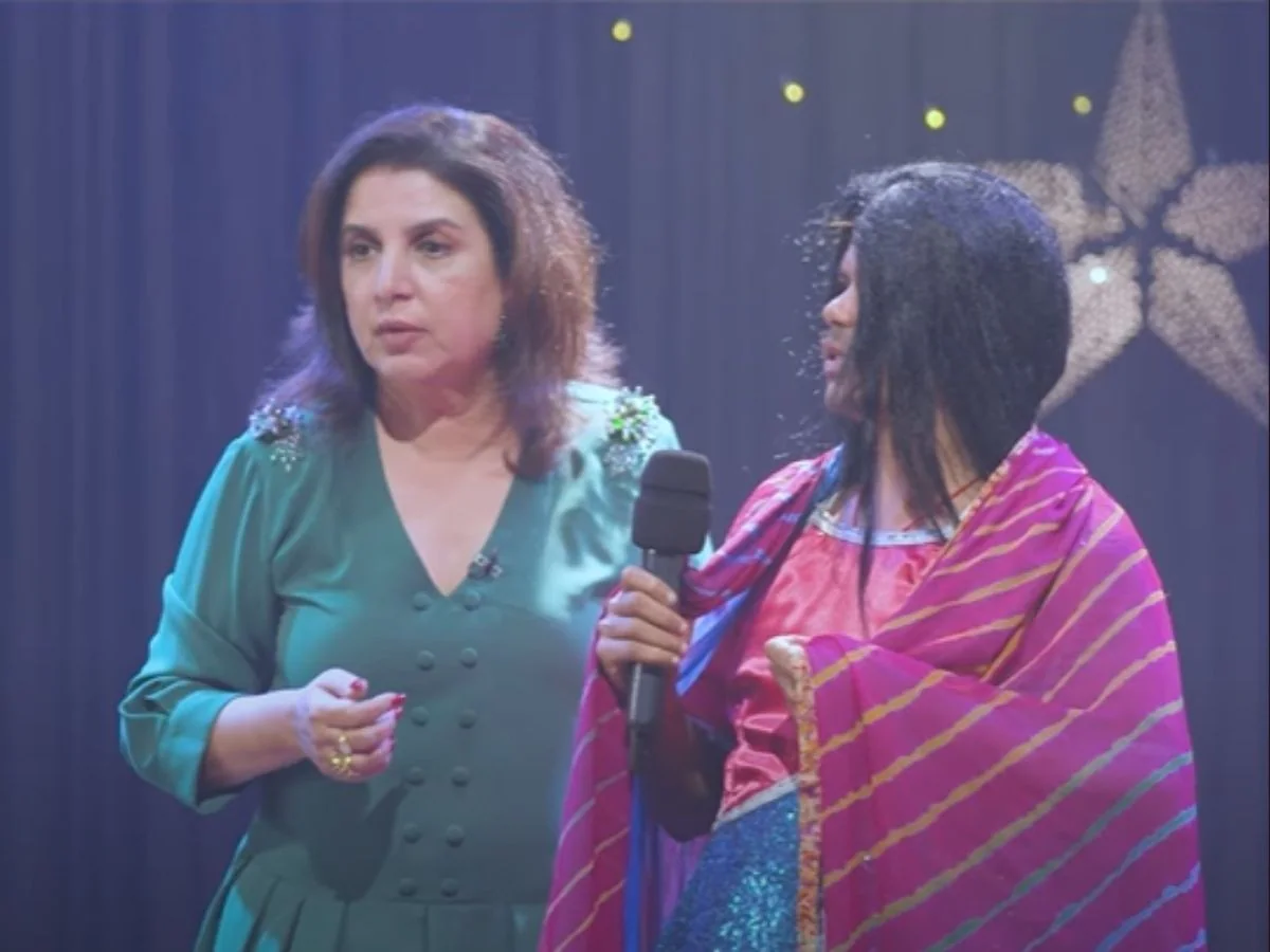 फराह खान के रिएलिटी शो ‘आंटी किसको बोला?’ में कुक दिलीप ने लड़की बनकर मचाई धूम, ढिंचैक पूजा के गाने पर किया धमाकेदार डांस