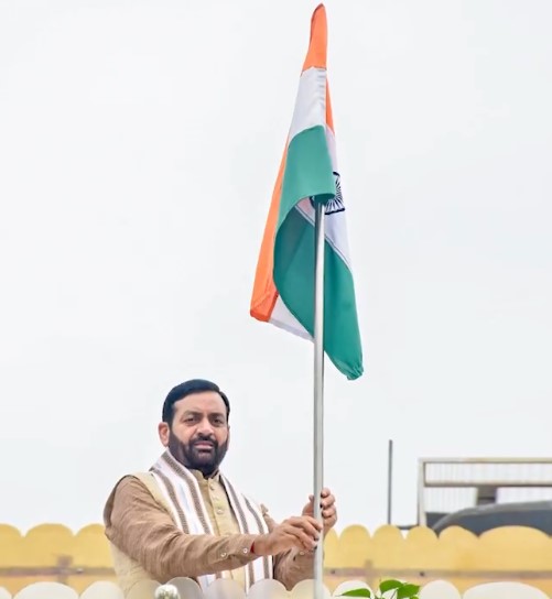 मुख्यमंत्री नायब सिंह सैनी ने संत कबीर कुटीर में फहराया तिरंगा, "हर घर तिरंगा" अभियान को दिया नया आयाम