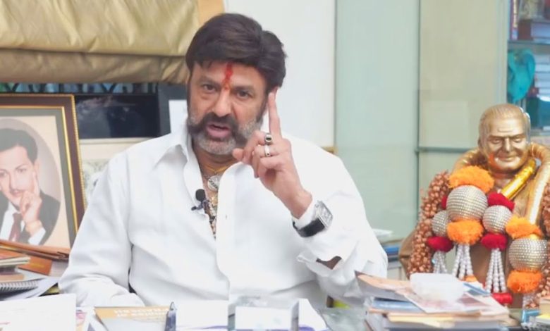 नंदामुरी परिवार में दुख की लहर, सुपरस्टार नंदामुरी बालकृष्ण का भाभी पद्मजा के निधन पर भावुक वीडियो वायरल