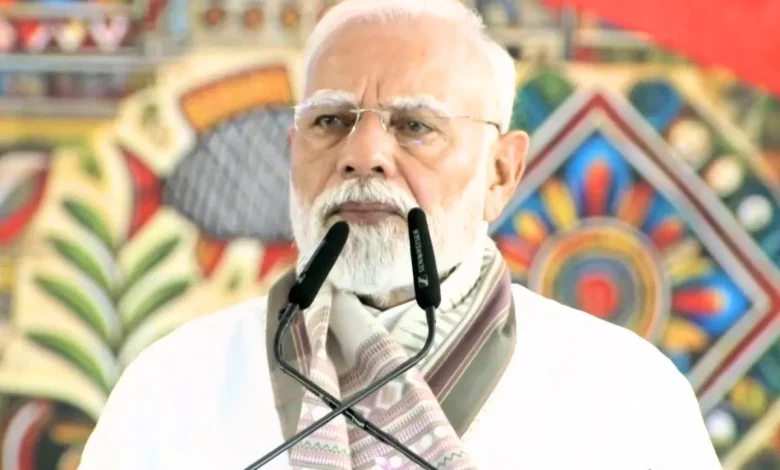 प्रधानमंत्री नरेंद्र मोदी: “दर्जनों देशों में चलेंगी मेड इन इंडिया EVs,” मारुति सुजुकी के इलेक्ट्रिक वाहन प्लांट का उद्घाटन