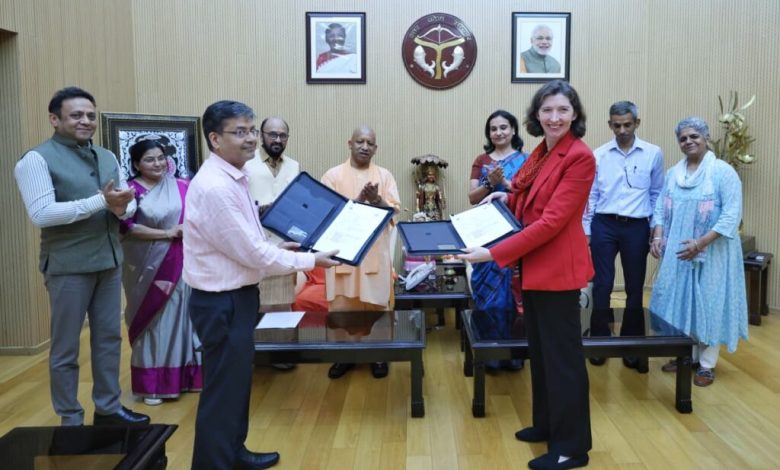 अटल बिहारी वाजपेयी छात्रवृत्ति योजना: यूपी सरकार और FCDO के बीच MOU साइन, छात्रवृत्ति चयन प्रक्रिया होगी और पारदर्शी