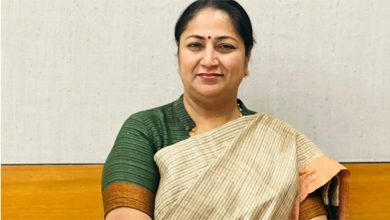 दिल्ली की मुख्यमंत्री रेखा गुप्ता की हमले के बाद पहली तस्वीर वायरल, बीजेपी सांसदों के साथ चाय पर मुलाकात