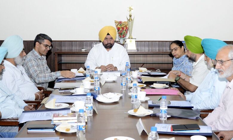 पंजाब में किसानों के लिए बैंकिंग सुविधाओं में सुधार: मंडियों में लगाए जाएंगे 29 नए एटीएम, मंडी बोर्ड की आय बढ़ाने के लिए पंजाब सरकार प्रतिबद्ध