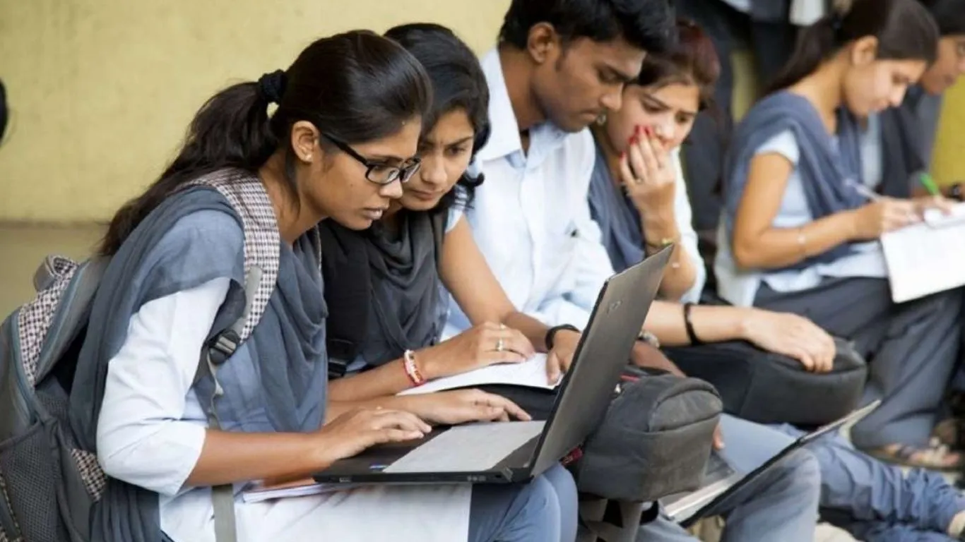 हरियाणा सरकार ने शुरू की डॉ. अंबेडकर मेधावी छात्रवृत्ति योजना, SC और OBC छात्रों को मिलेगा आर्थिक सहायता