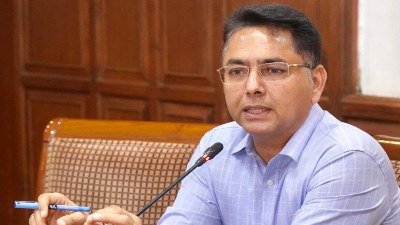 प्रधानमंत्री के दौरे से पहले अमन अरोड़ा ने केंद्र से 20,000 करोड़ रुपये के राहत पैकेज की मांग की, भाजपा नेतृत्व पर की तीखी टिप्पणी