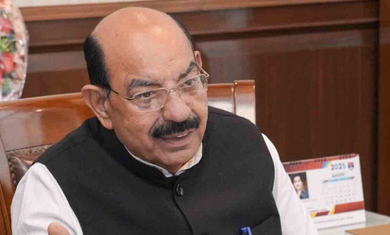 पैस्को कर्मचारियों ने मुख्यमंत्री राहत कोष में दान किया 5 लाख रुपये, मोहिंद्र भगत ने किया सम्मानित