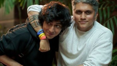 सैयारा की सफलता पर जश्न: निर्देशक Ahaan Panday और Mohit Suri पहुंचे Shillong, बोले- "यहीं से शुरू हुआ था सफर" 1 सैयारा की सफलता पर जश्न: निर्देशक Ahaan Panday और Mohit Suri पहुंचे Shillong, बोले- "यहीं से शुरू हुआ था सफर"