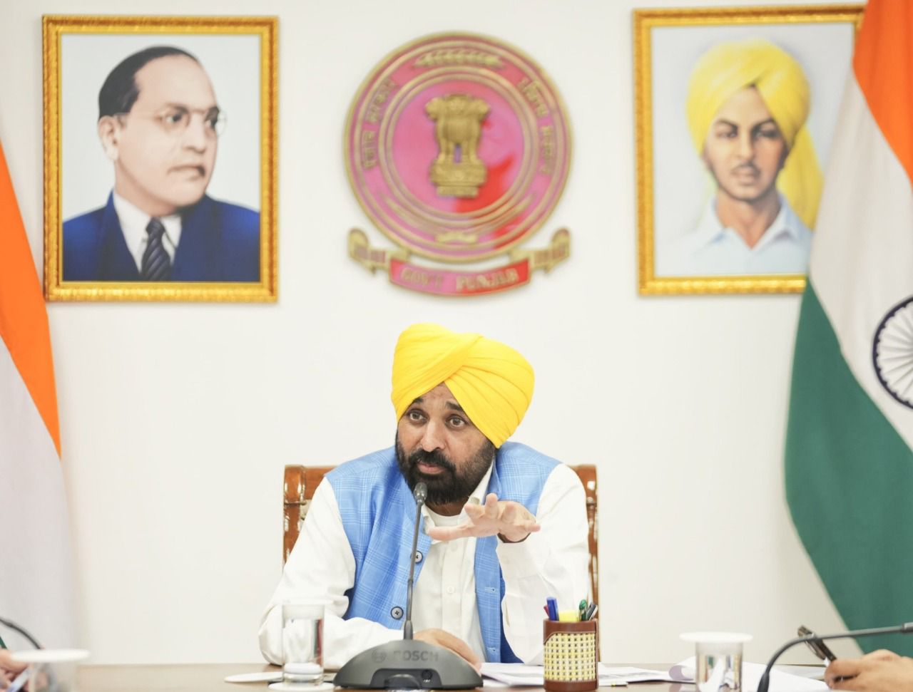 मुख्यमंत्री भगवंत मान ने मुफ़्त मैडिकल कैम्पस की बात करते हुए कहा - “पूरा पंजाब मेरा परिवार है, और मैं अपने परिवार की तंदुरुस्ती के लिए हमेशा वचनबद्ध हूँ