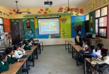 डिजिटल युग में पंजाब सबसे आगे! मान सरकार ने स्कूलों में AI क्रांति का किया आगाज़! 89.1% स्मार्ट क्लासरूम और 10,000 शिक्षक तैयार; 6वीं–12वीं के बच्चों के लिए AI पाठ्यक्रम लागू!