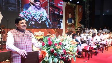 सीएम मोहन यादव ने सिंगर सोनू निगम को राष्ट्रीय लता मंगेशकर सम्मान से किया सम्मानित