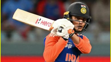 अभिषेक शर्मा ने टी-20 एशिया कप में रोहित शर्मा की बराबरी की, सिक्स लगाने का रिकॉर्ड बराबर