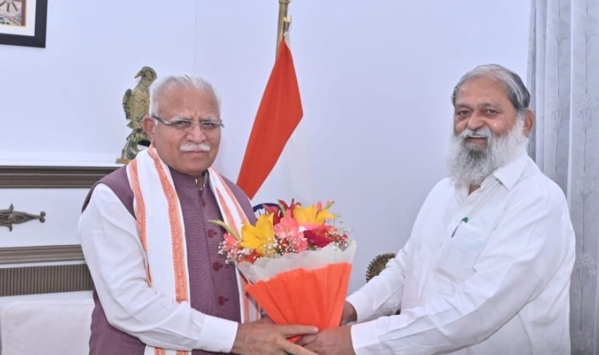 केंद्रीय ऊर्जा मंत्री मनोहर लाल से मिले हरियाणा के ऊर्जा मंत्री अनिल विज, ऊर्जा क्षेत्र में विकास को लेकर हुई चर्चा