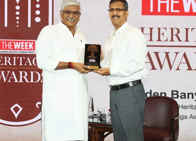 उत्तराखंड को पर्यटन क्षेत्र में मिला गोल्डन बैन्यान अवार्ड, ऋषिकेश गंगा आरती और चारधाम यात्रा को मिला विशेष सम्मान