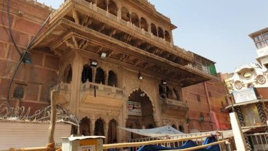वृंदावन के श्री बांके बिहारी मंदिर में वीआईपी एंट्री पर रोक, दर्शन के समय में बदलाव और सुरक्षा व्यवस्था सख्त