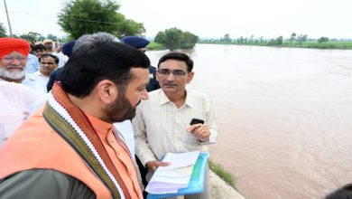 हरियाणा बाढ़ राहत: मुख्यमंत्री नायब सिंह सैनी ने बाढ़ प्रभावित अंबाला, कुरुक्षेत्र, फतेहाबाद व हिसार जिलों का किया निरीक्षण, राहत कार्यों में तेजी देने के दिए निर्देश