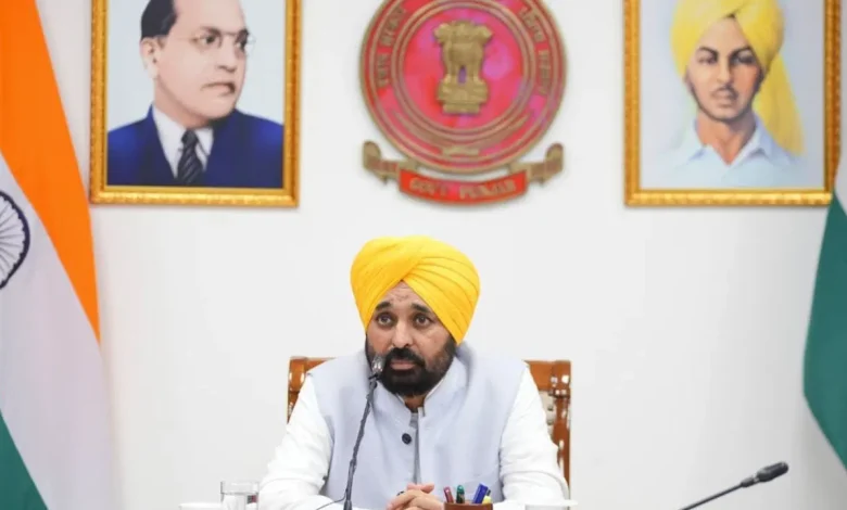 मुख्यमंत्री भगवंत सिंह मान ने 45 दिनों के भीतर बाढ़ पीड़ितों को मुआवजा देने का किया वादा