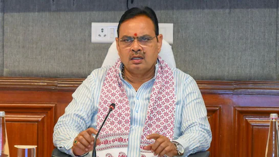 वसुंधरा राजे के बाद मुख्यमंत्री भजनलाल शर्मा ने की संघ प्रमुख मोहन भागवत से मुलाकात, सियासी हलचल तेज