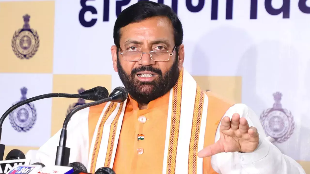 हरियाणा में सड़क निर्माण की डीपीआर में गुणवत्ता और जल निकासी पर मुख्यमंत्री नायब सिंह सैनी ने दिए सख्त निर्देश 12 हरियाणा में सड़क निर्माण की डीपीआर में गुणवत्ता और जल निकासी पर मुख्यमंत्री नायब सिंह सैनी ने दिए सख्त निर्देश