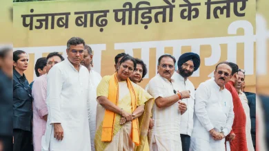 दिल्ली सरकार ने पंजाब बाढ़ राहत के लिए भेजी मदद, मुख्यमंत्री रेखा गुप्ता ने रवाना की राहत सामग्री