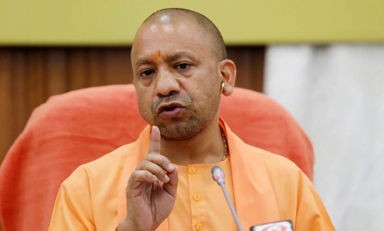 उत्तर प्रदेश में भ्रष्टाचार पर कड़ी कार्रवाई: मुजफ्फरनगर के SDM और दो राज्य कर अधिकारियों को सस्पेंड, मुख्यमंत्री योगी ने जताई जीरो टॉलरेंस नीति