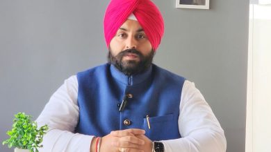 पंजाब बाढ़ राहत के लिए PUCA ने दिया 11 लाख रुपये का दान, शिक्षा मंत्री हरजोत सिंह बैंस को चेक सौंपा