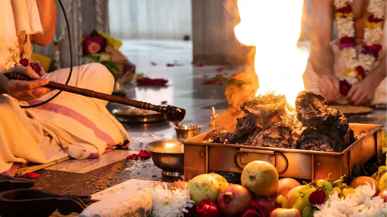 Jitiya Vrat 2025 Kab Hai: 14 या 15 सितंबर? जानें जीवित्पुत्रिका व्रत की सही तारीख, पूजा विधि और शुभ मुहूर्त 12 Jitiya Vrat 2025 Kab Hai: 14 या 15 सितंबर? जानें जीवित्पुत्रिका व्रत की सही तारीख, पूजा विधि और शुभ मुहूर्त