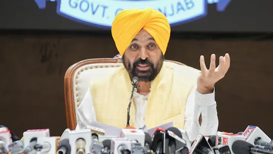 पंजाब के 2300 गांवों में सफ़ाई महाअभियान आज से शुरु, सब जगह एक साथ उठेंगे झाड़ू, चलेंगी जेसीबी