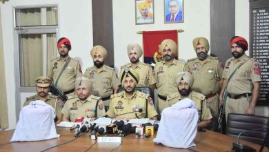 अमृतसर में 8.1 किलोग्राम हेरोइन के साथ कुख्यात ड्रग तस्कर सोनी सहित पांच गिरफ्तार