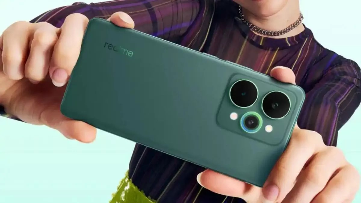 Realme 15T लॉन्च: किफायती दाम में बड़ी बैटरी और शानदार कैमरे के साथ दमदार स्मार्टफोन
