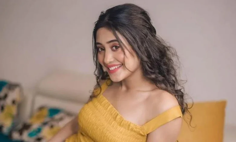 Shivangi Joshi Viral Dance Video: डेनिम आउटफिट में शिवांगी जोशी के किलर मूव्स ने सोशल मीडिया पर मचाया धमाल