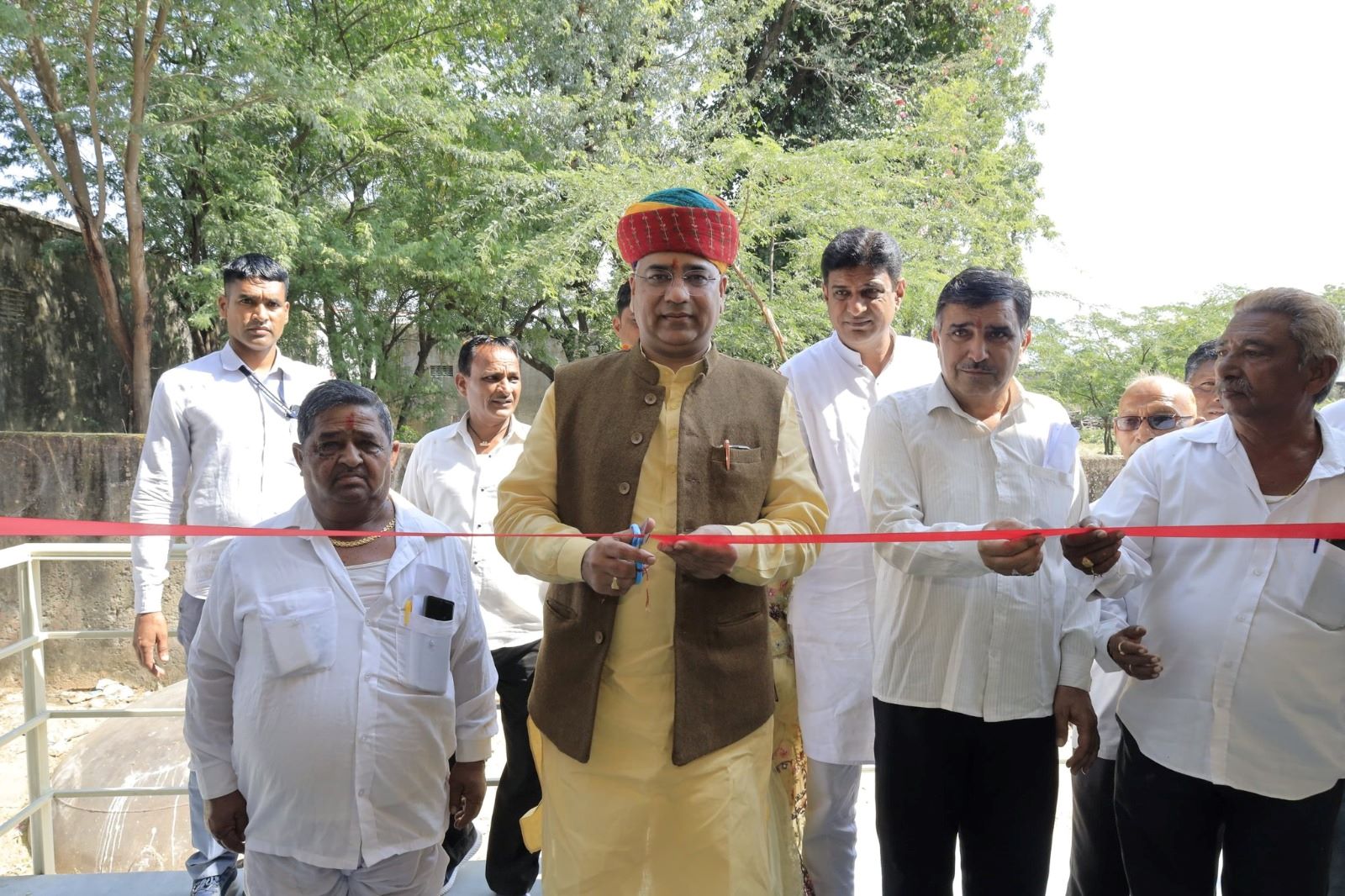 जल संसाधन मंत्री ने नदी-2 राजकीय विद्यालय के क्रमोन्नयन और विकास कार्यों का किया लोकार्पण 12 जल संसाधन मंत्री ने नदी-2 राजकीय विद्यालय के क्रमोन्नयन और विकास कार्यों का किया लोकार्पण