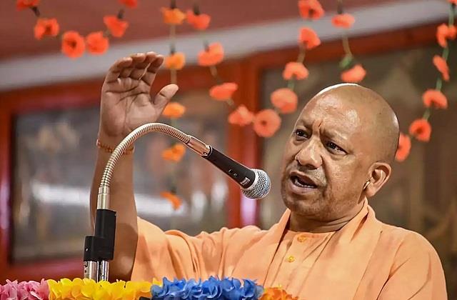 मुख्यमंत्री योगी आदित्यनाथ का बड़ा बयान: “अब माफिया की जकड़ से मुक्त है उत्तर प्रदेश”