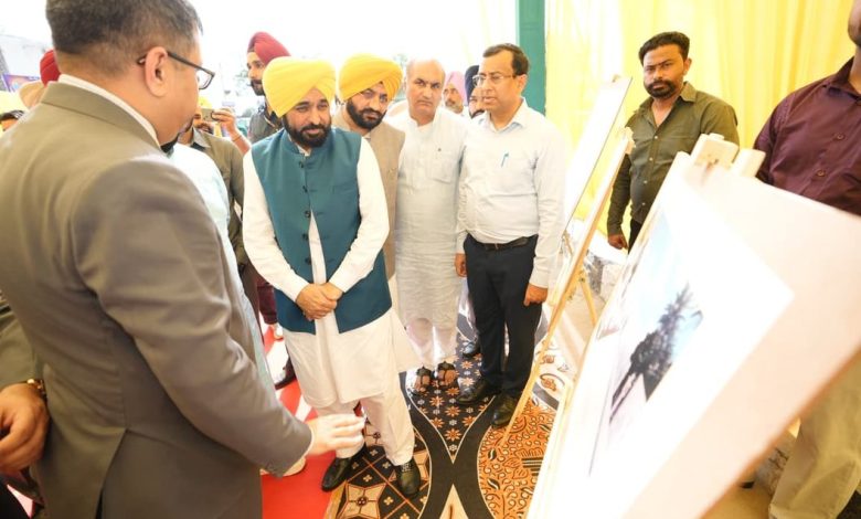 मुख्यमंत्री भगवंत सिंह मान ने श्री आनंदपुर साहिब में बनने वाले हेरिटेज वॉकवे की आधारशिला रखी