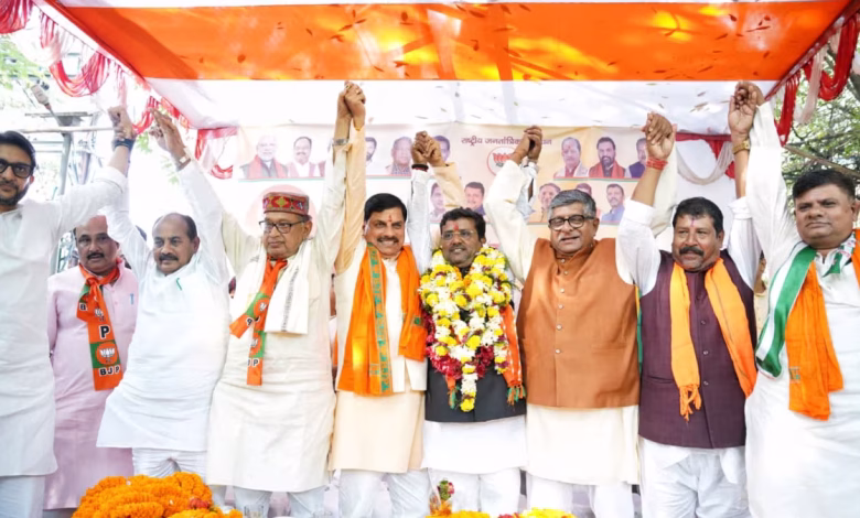 मुख्यमंत्री मोहन यादव ने भरी हुंकार: "बिहार में फिर बनेगी NDA सरकार", मथुरा का भी किया जिक्र 1 मुख्यमंत्री मोहन यादव ने भरी हुंकार: "बिहार में फिर बनेगी NDA सरकार", मथुरा का भी किया जिक्र