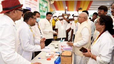 राज्यपाल श्री मंगुभाई पटेल ने सिंग्रामपुर में सिकल सेल एवं टी.बी. स्क्रीनिंग का किया अवलोकन