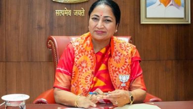 दिल्ली CM रेखा गुप्ता ने अधिकारियों को चेतावनी दी, अदालती और सतर्कता रिपोर्ट में देरी बर्दाश्त नहीं होगी