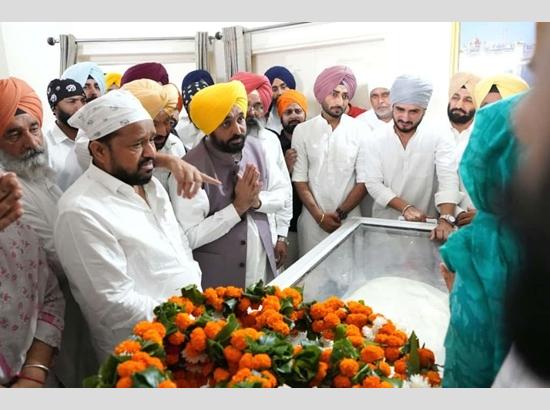 राजवीर जवंदा हमेशा अपने प्रशंसकों के दिलों में जिंदा रहेंगे: सीएम मान