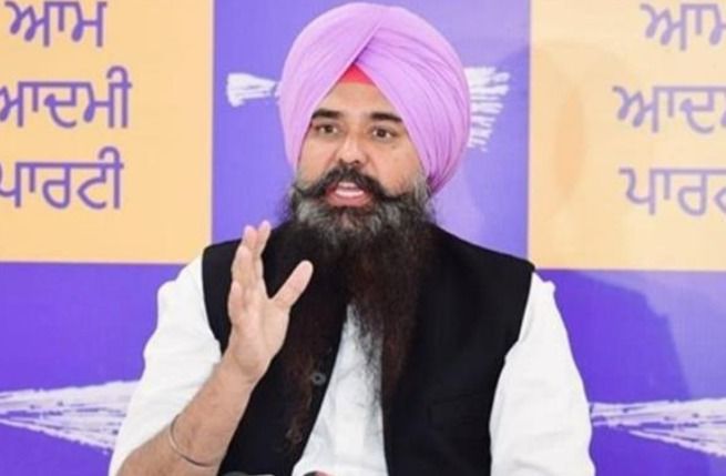 केंद्र की तानाशाही! BJP कर रही पंजाब के गौरवशाली इतिहास को दबाने की कोशिश, AAP सांसद बोले- गुरु साहिब की शहादत पर चर्चा से डर क्यों?