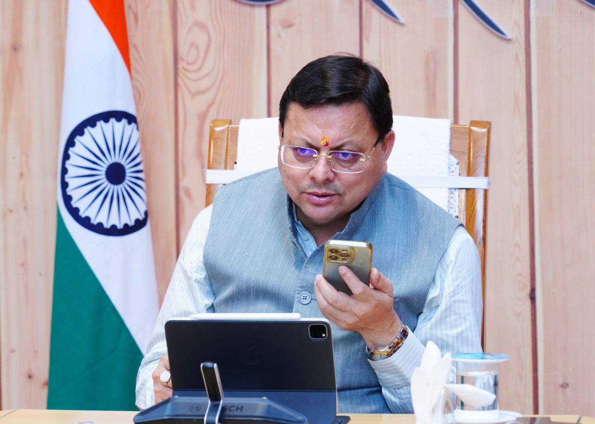 सीएम पुष्कर सिंह धामी के सख्त रुख के बाद रद्द हुआ मकानों में नंबर प्लेट लगाने का आदेश, जांच के दिए निर्देश